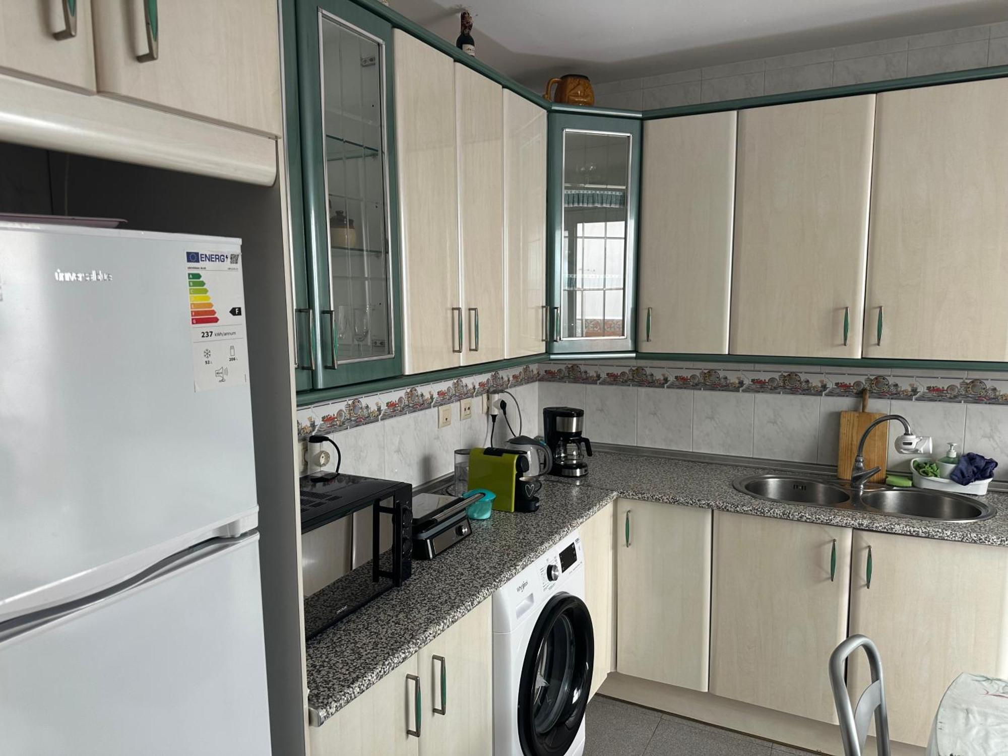 Almeria Centro Habitacion Privada En Apartamento Compartido Εξωτερικό φωτογραφία