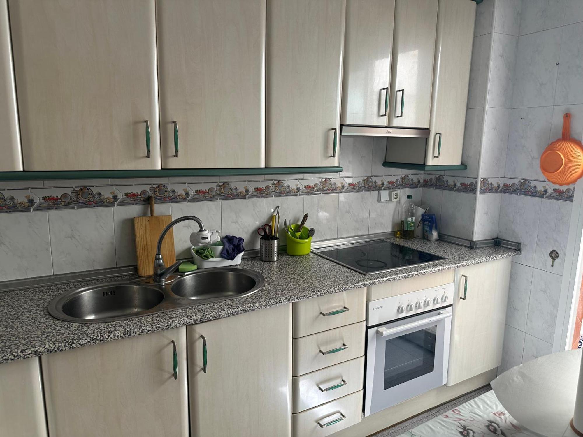 Almeria Centro Habitacion Privada En Apartamento Compartido Εξωτερικό φωτογραφία